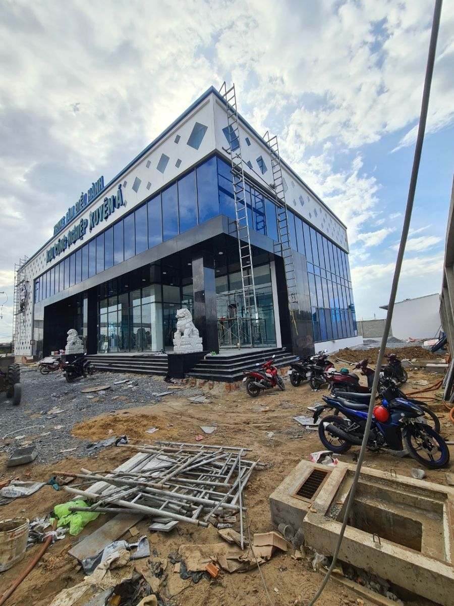 nhôm kính bình chánh