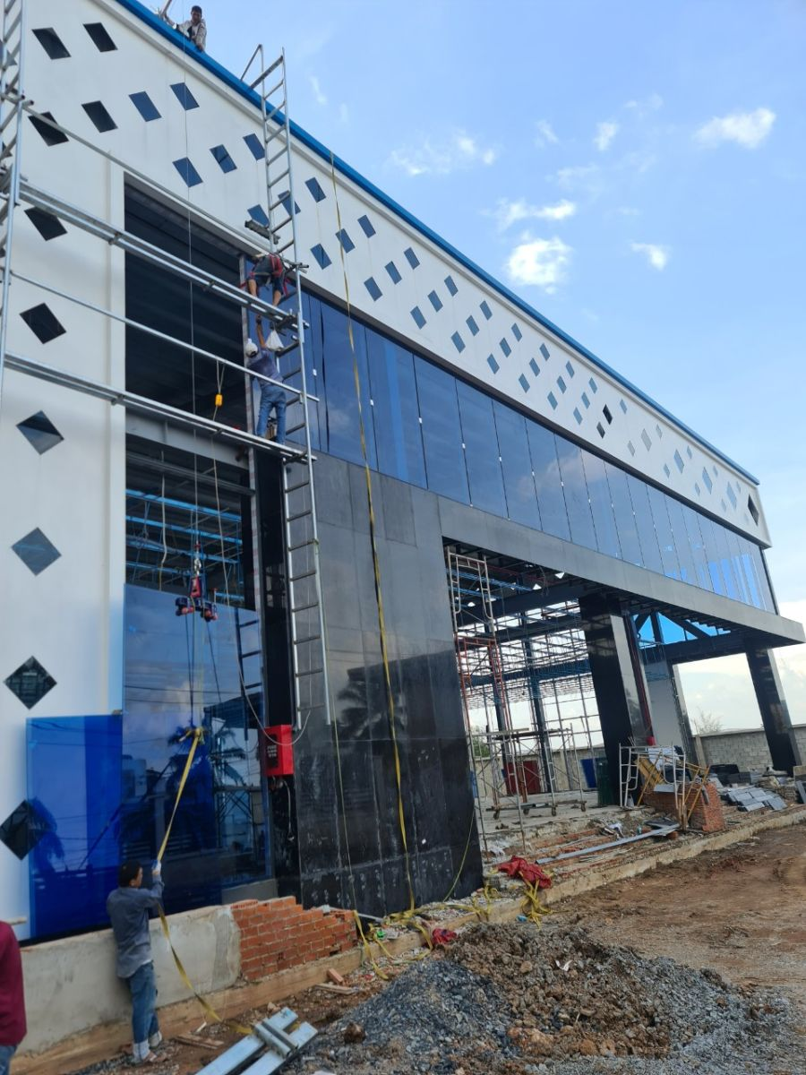 Nhôm Kính Đoàn Dự